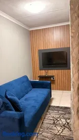 Tiny home in Arcadia, Pretoria - Image 1