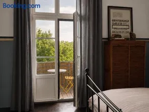 Maisonnette Clisson quartier Trinité - Image 3