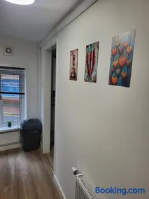 FLAT 2 Seven Cambrian Square First Floor Flat - Image 2