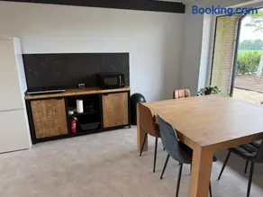 Urk-Stay - Image 3