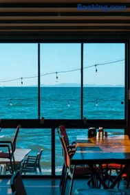 Arz'Urla Restaurant & Otel - Image 2