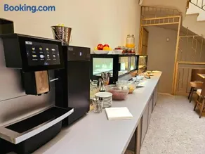 JJ Rooms luxury apartments - Image 2