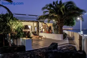 Loro Verde - Image 1