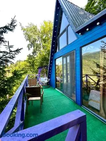 Forest House - Image 5