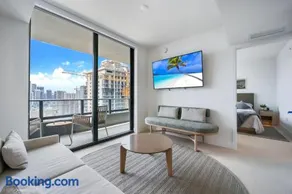 New unit 28th Floor with Unbeatable Bayside Views - Image 3