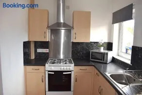 Kelpies Serviced Apartments- Campbell - Image 5