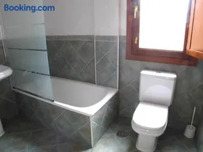 Apartamentos Las Rosas - Image 3