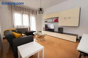 Einaudi Apartment, PS5, near the city center - Image 1