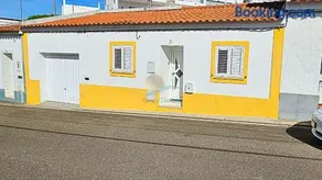 Casa da Quinta by Sunny Deluxe - Image 1