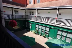 The Manor Hotel - Orpington - Image 2