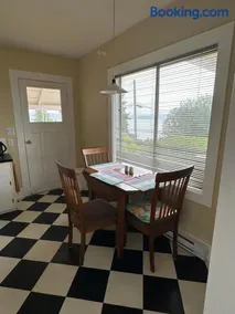 Sweet Home Alert Bay - Image 2