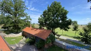 Fantástico apartamento vacacional apto para niños con barbacoa, terraza y jardín - Image 1