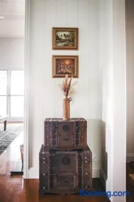 Ravenburn Estate - High Country Getaway with Pool - Image 3