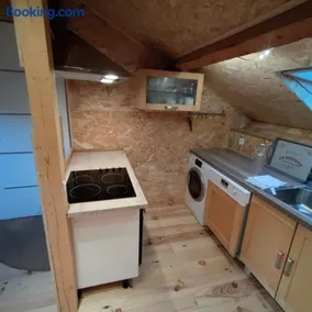 Appartement atypique avec piscine partagée. - Image 3