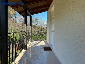 Windmill Apartments - Image 3