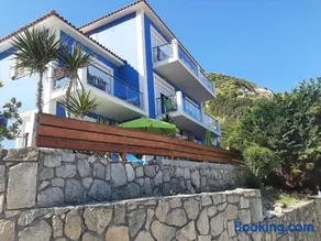 Petani Beachside Accommodation - Image 3
