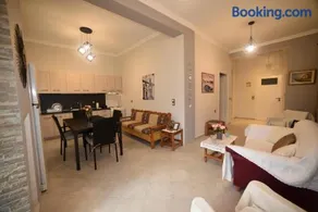 Nicol apartment - Image 2
