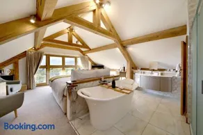 Exclusive Use of A Barn - Image 2