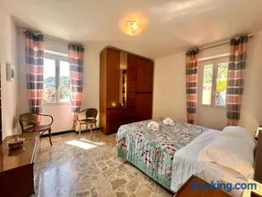 Casa Panorama - Spazioso Trilocale con Balcone Vista Mare - Image 4