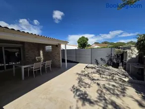 Pavillon 3 chambres dans résidence avec piscine - Image 2