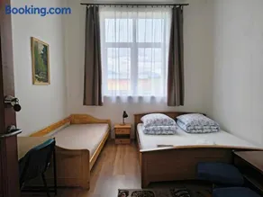 PIANO STUDIO Guesthouse - Image 4