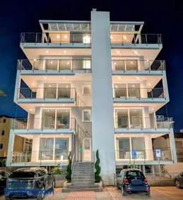Jesolo Design Apartments - NEW 2025 - Central near the beach - Image 1