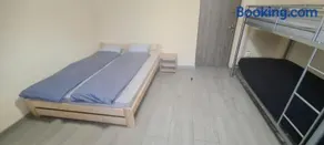 Motel - Image 2