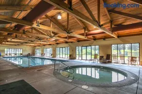Eagle Crest Elegance - Image 5