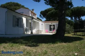 Grande maison familiale à Chaucre - 500 m de la plage surveillée - Image 5