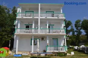 Apartmani Jenny i Tania - Image 2