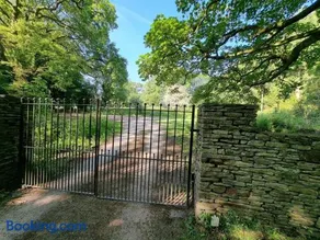 Danby Lodge - Image 4