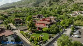 Hotel-restaurant Almond - Image 1
