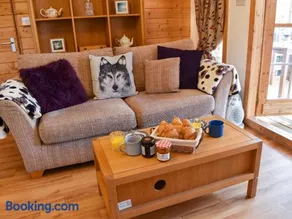 Oakwell Lodge - Image 4