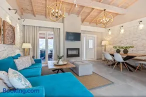 Lola's House - Image 4