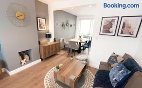 Ideal Lodgings In Audenshaw - Image 4