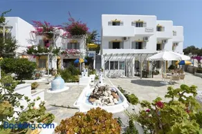 Vrohaki Studios & Rooms - Image 1