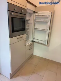 schöne Einliegerwohnung mit Stellplatz - Image 2