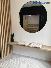 Nuit insolite Lovescape - Sauna & Spa privatif - Image 3