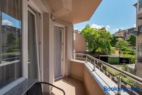 "To Sofia with Love"-Apartment-1- free parking - Image 2
