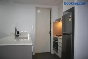 North Sydney Wyndel Apartments-MIL1005 - Image 4