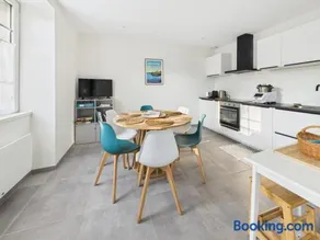 Loki Rivoli Cottage - Image 3