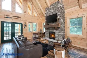 Stone Lake Lodge - Lakeside Cabin - Stocked Pond - Image 3
