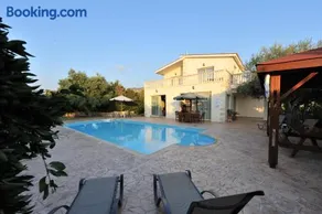 Jaime Villa Cyprus - Image 1