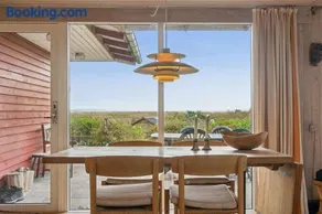 Casa vacacional con jardín y barbacoa | Vistas a la playa - Image 4