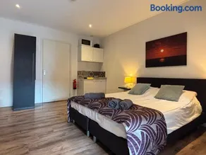 Boutique studio Domburg - Image 1