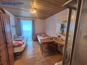 s' Ludwign Haus - Image 2