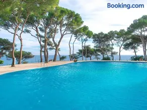 Apartamento Exclusivo en Primera Línea de Mar – Torre Valentina, Eden Mar - ES-360-7 - Image 2