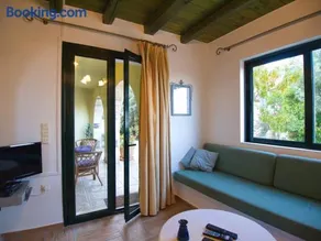 Villa Panos in Stalos - Image 5