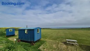 Coast Path Camping - Image 1