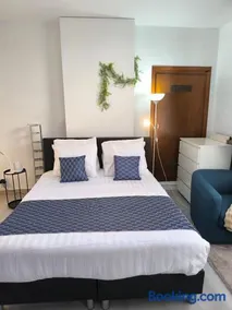 Studios COSY Dour ENGYH house 3 - Image 1